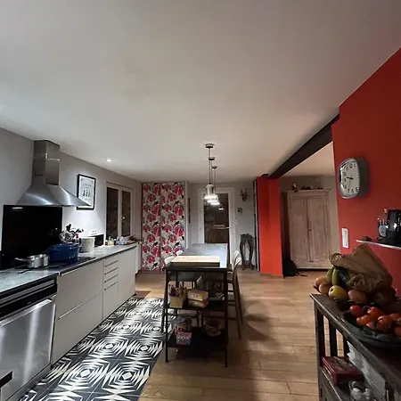 Modern With Private Pool * Saint-Geniès-de-Comolas