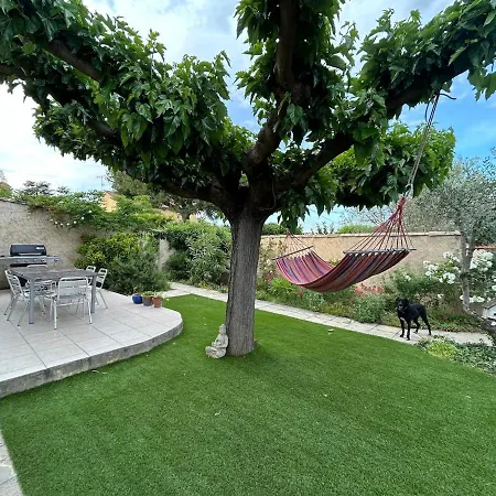 Modern With Private Pool 빌라 Saint-Geniès-de-Comolas