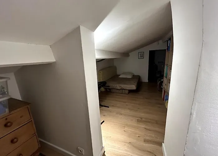 Modern With Private Pool * Saint-Geniès-de-Comolas