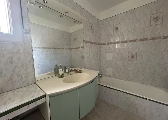 Modern With Private Pool