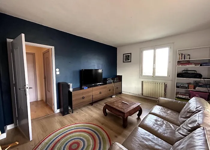 Modern With Private Pool